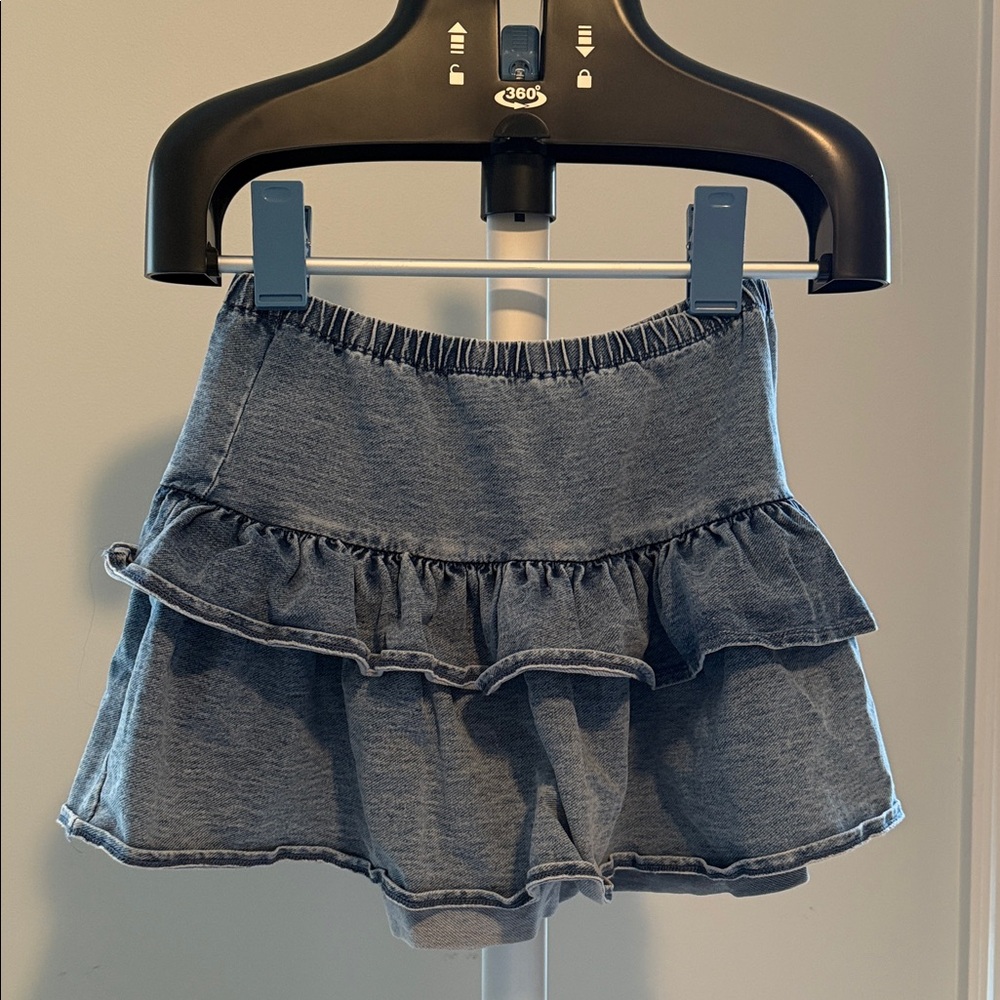 Ruffled denim mini skirt
